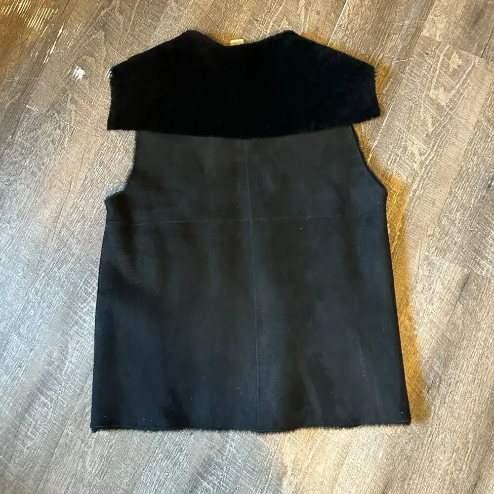 Vintage KORS Michael Kors 100% Suade Shearing Black Vest Size Medium